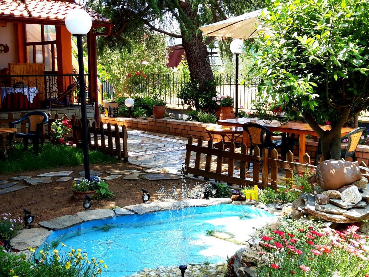 Handmade Peaceful Cozy House Near The Beach Nea Kallikrateia Экстерьер фото
